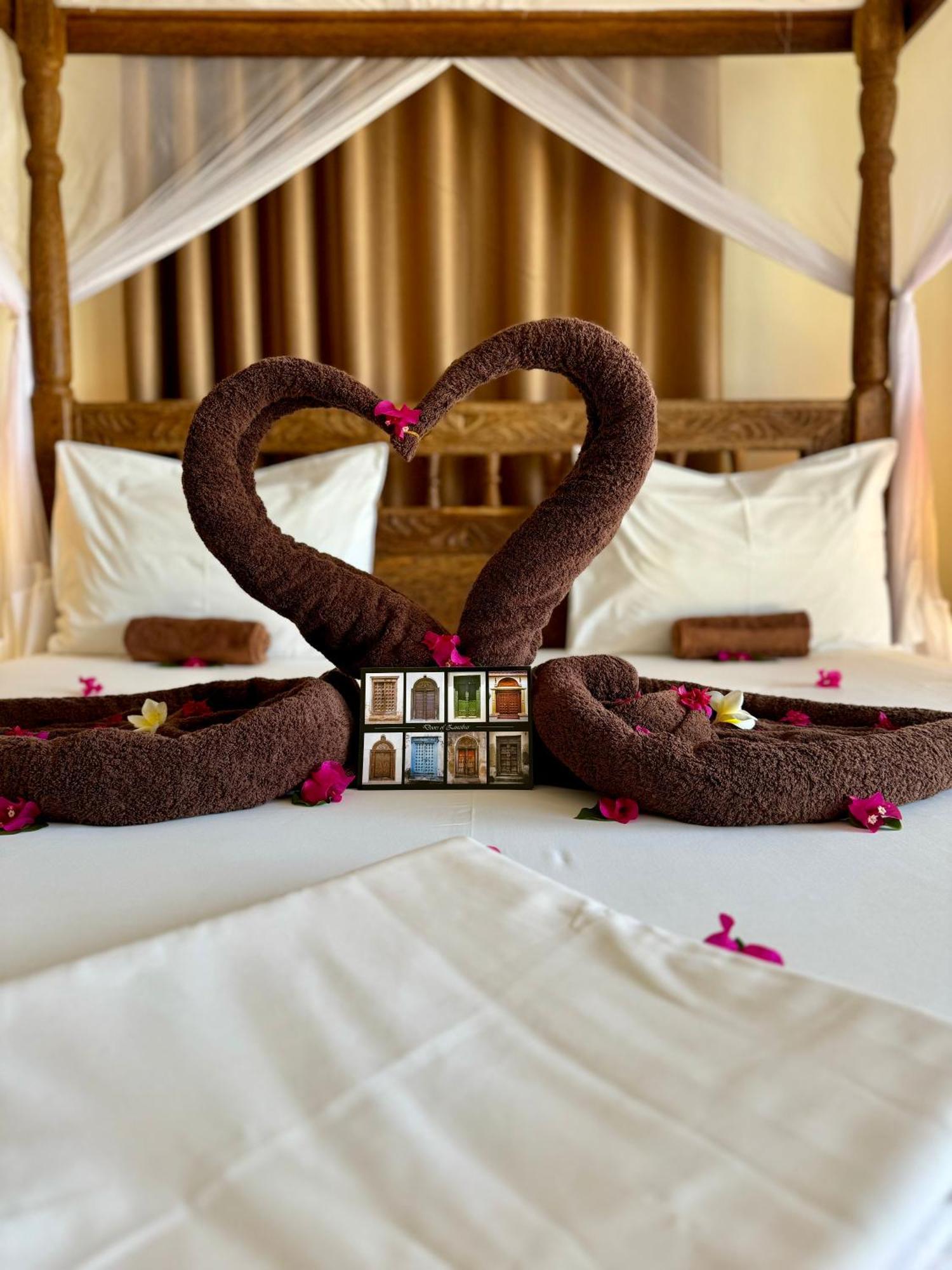 Mahali Zanzibar Hotel ปาเยอ ภายนอก รูปภาพ